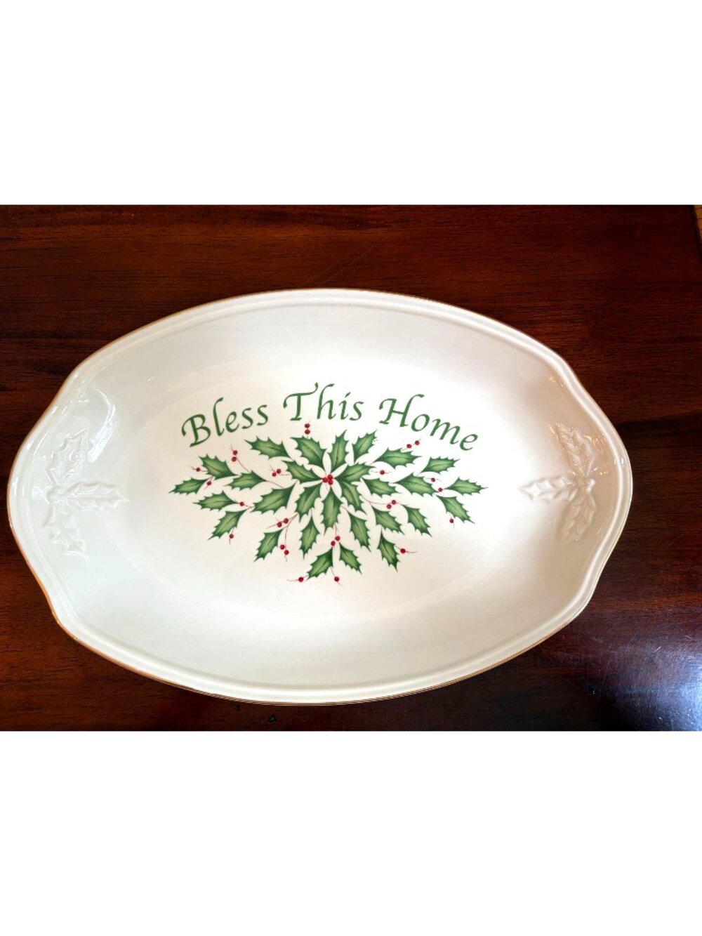 Lenox Holiday 11" Gold Rimmed Serving Tray Featuring Holy Berries and the Text "